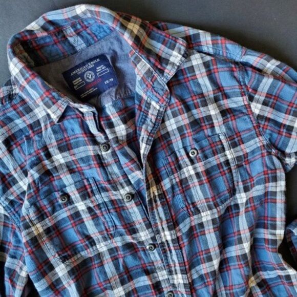 💍American Eagle Plaid Button Down Shirt - Picture 3 of 8